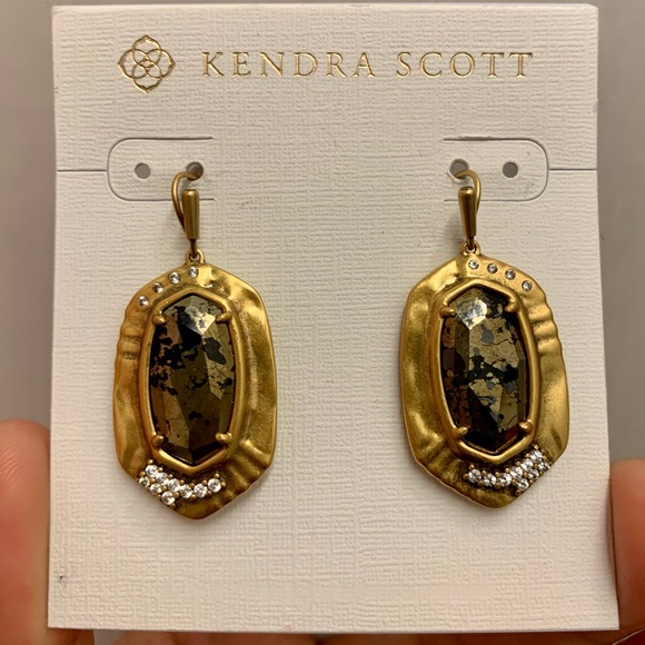 Kendra Scott Anna Large  Drop Earrings - Picture 5 of 6